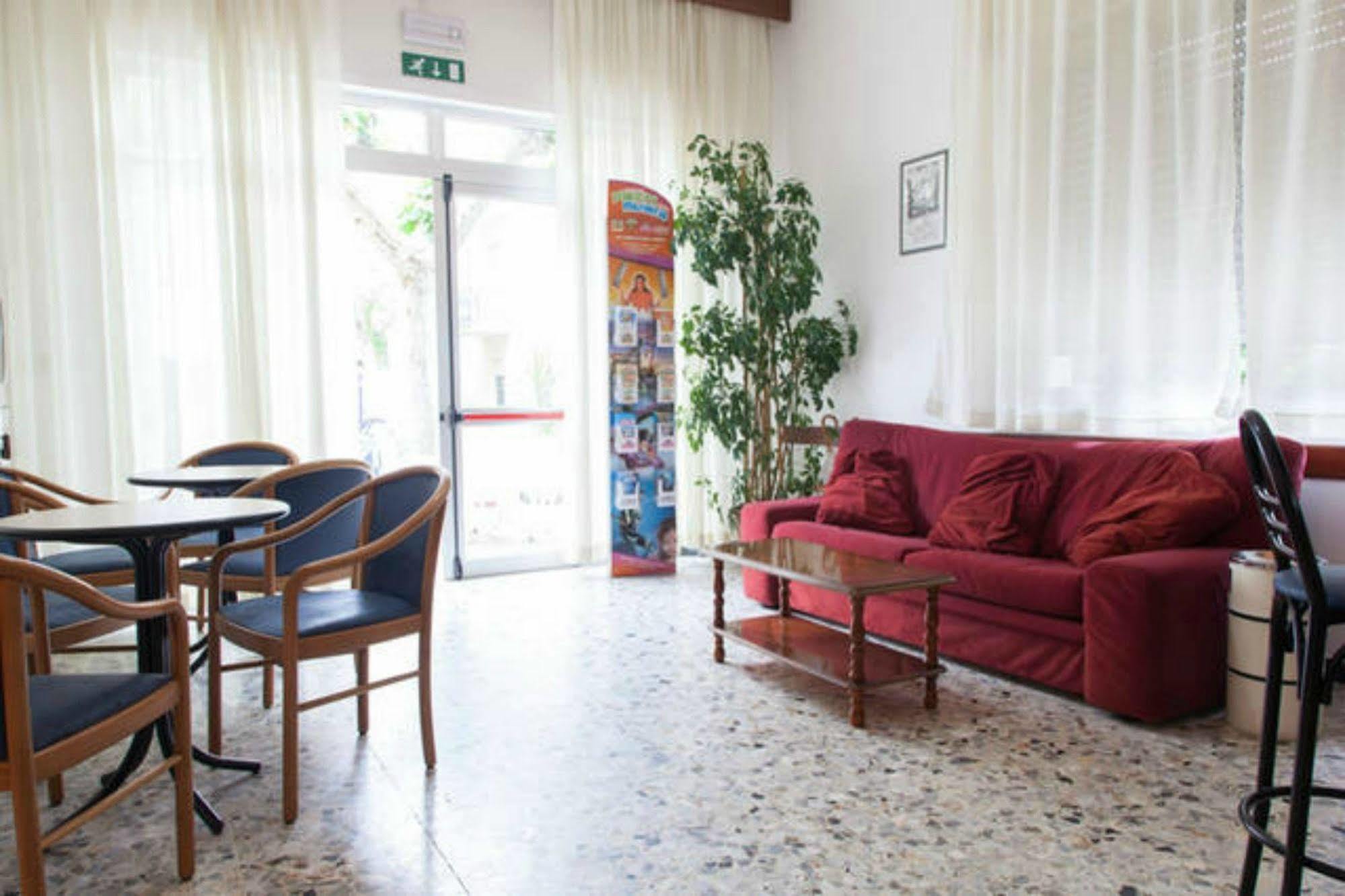 Hotel Ronconi Rimini Ngoại thất bức ảnh